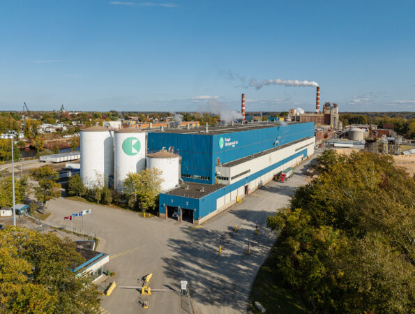 Kruger Wayagamack Pulp and Paper Mill. | Photo: Kruger